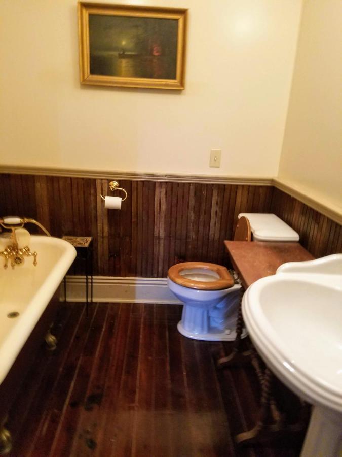 Iron Horse Hotel Blackwater