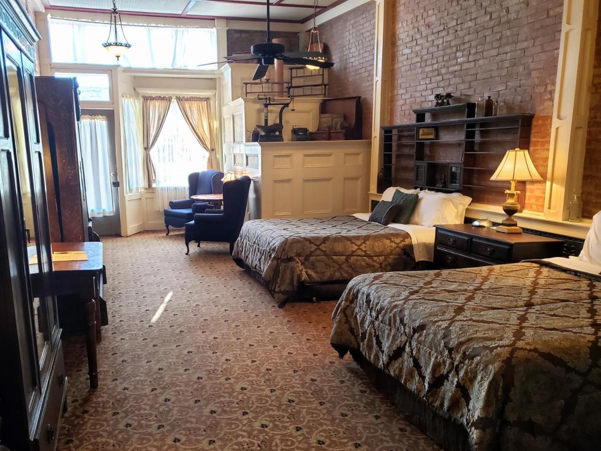 Hotel Iron Horse