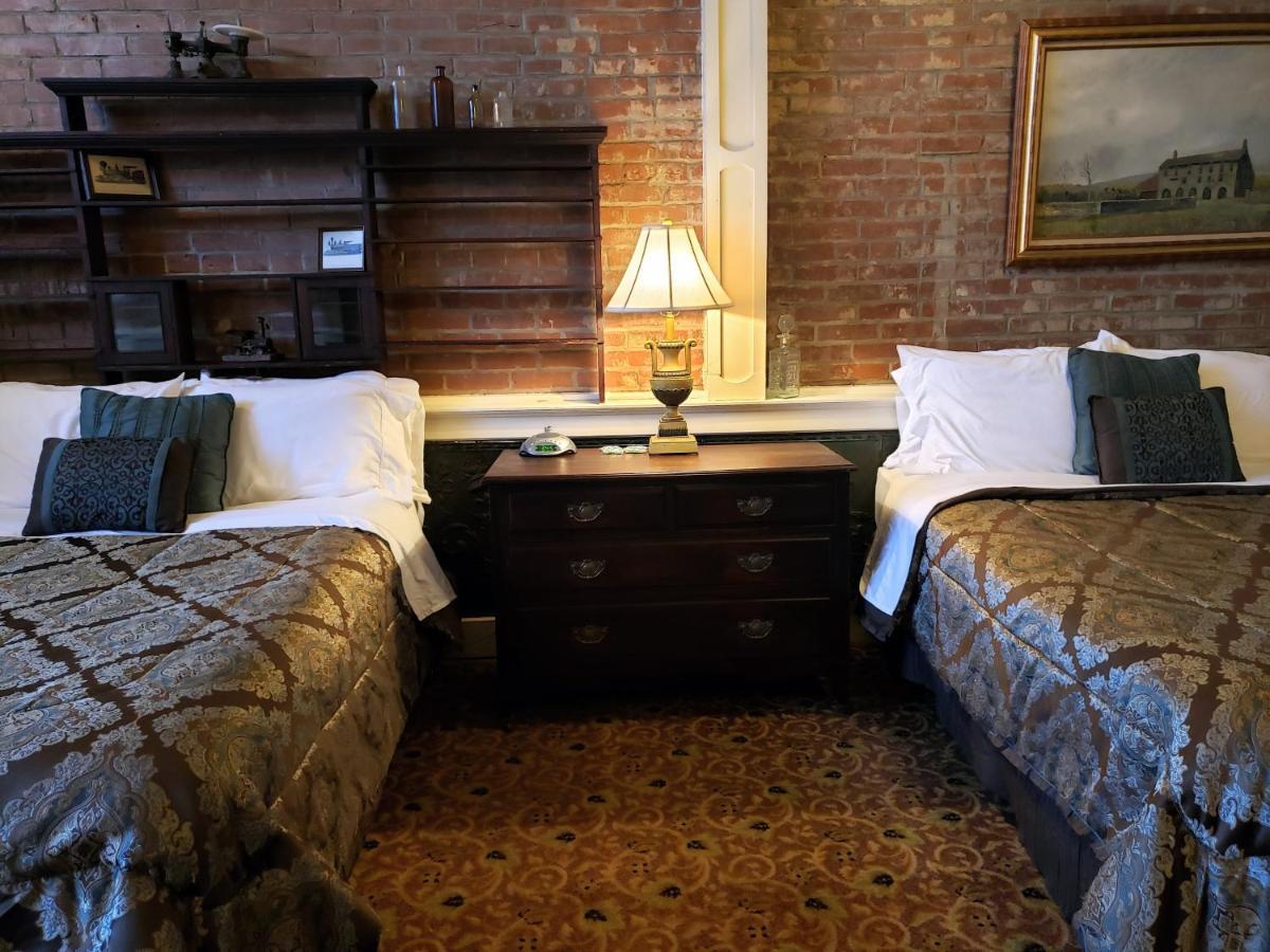 Hotel Iron Horse Blackwater
