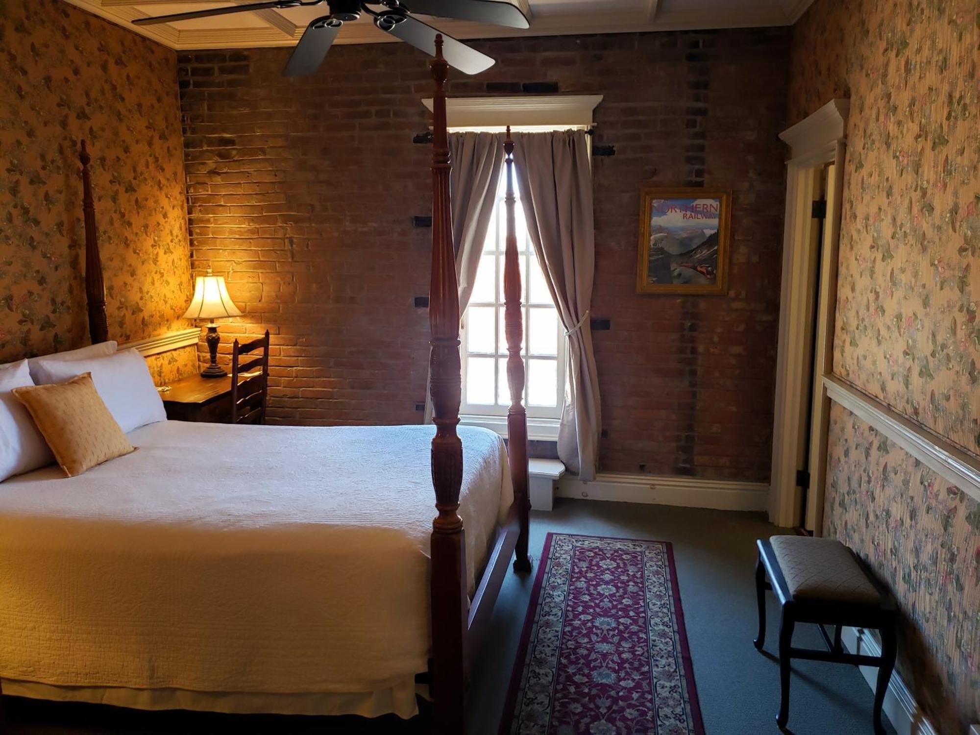 Iron Horse Hotel Blackwater